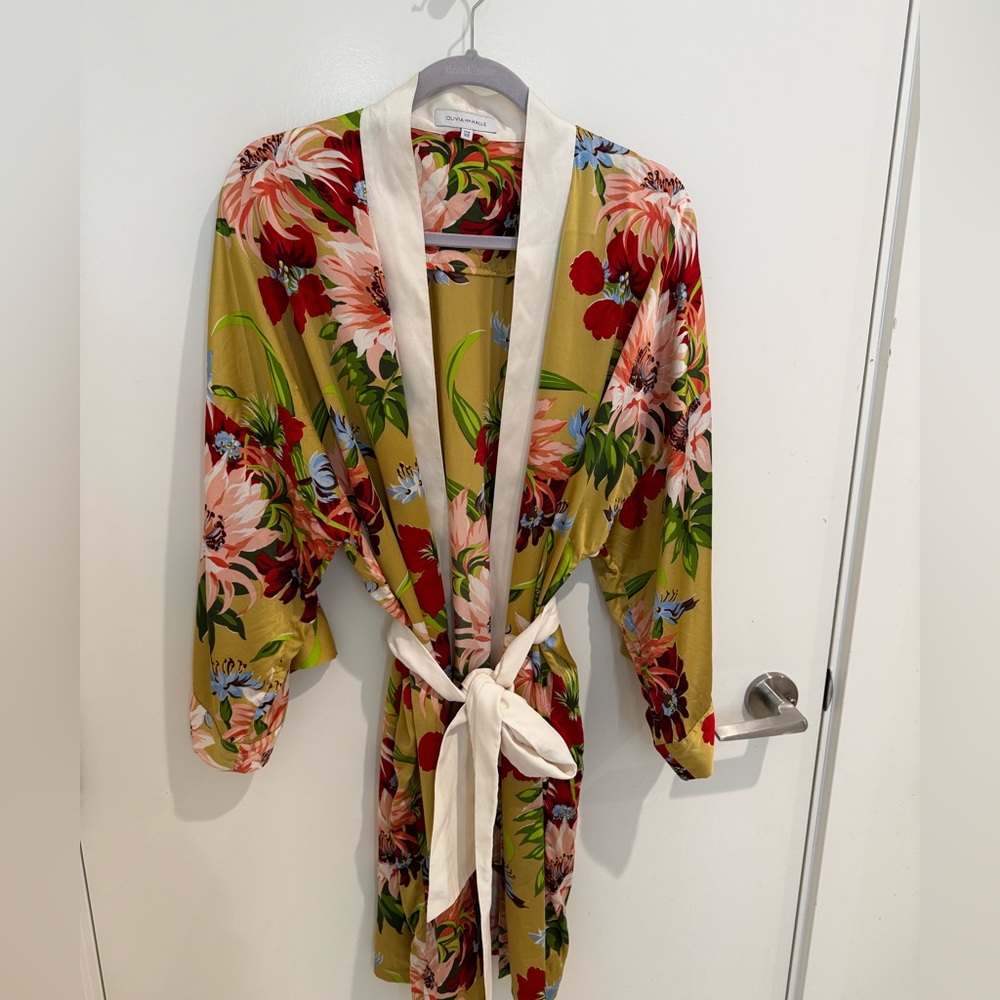 Olivia Von Halle 100% silk kimono
